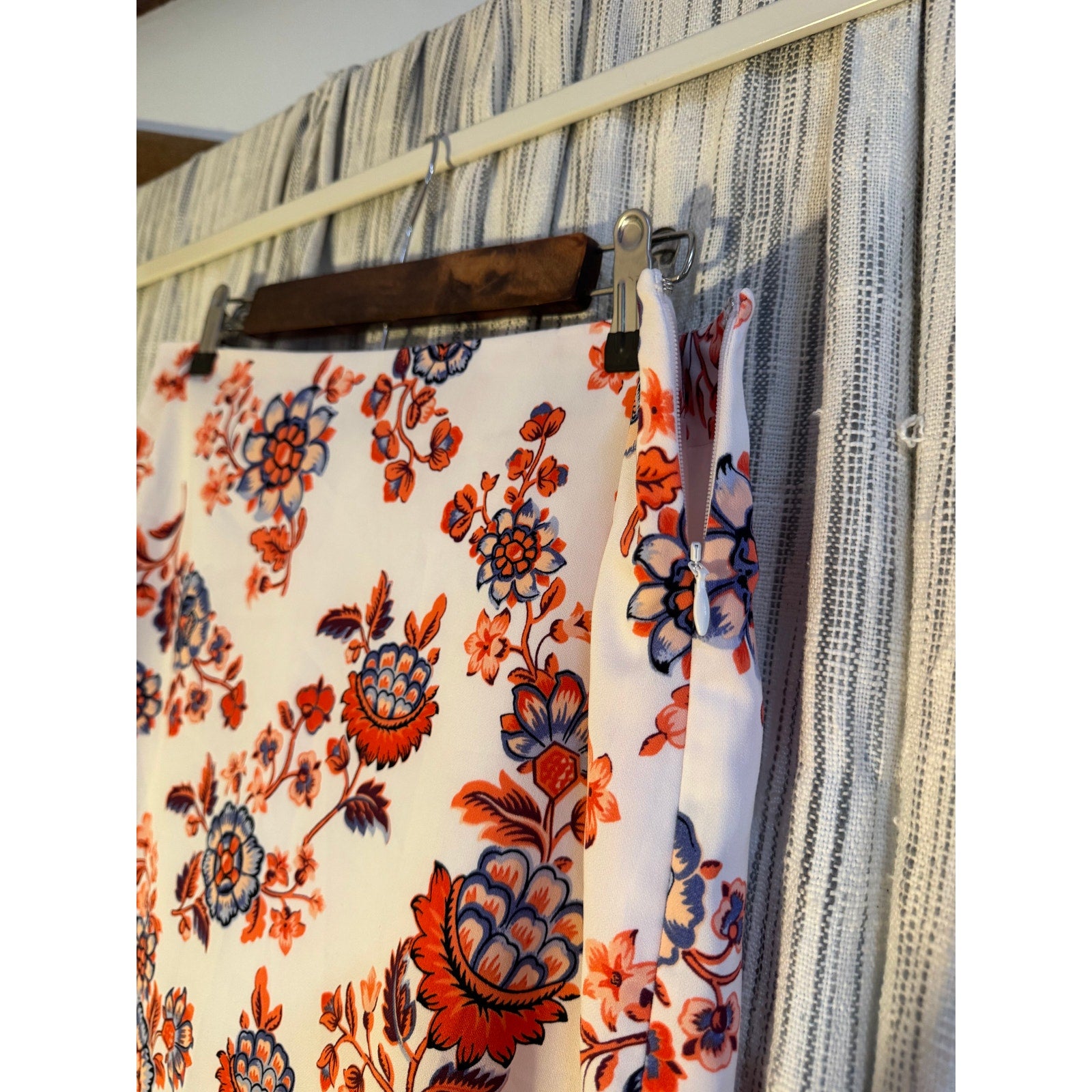 Spring Floral Ann Taylor Pencil Skirt