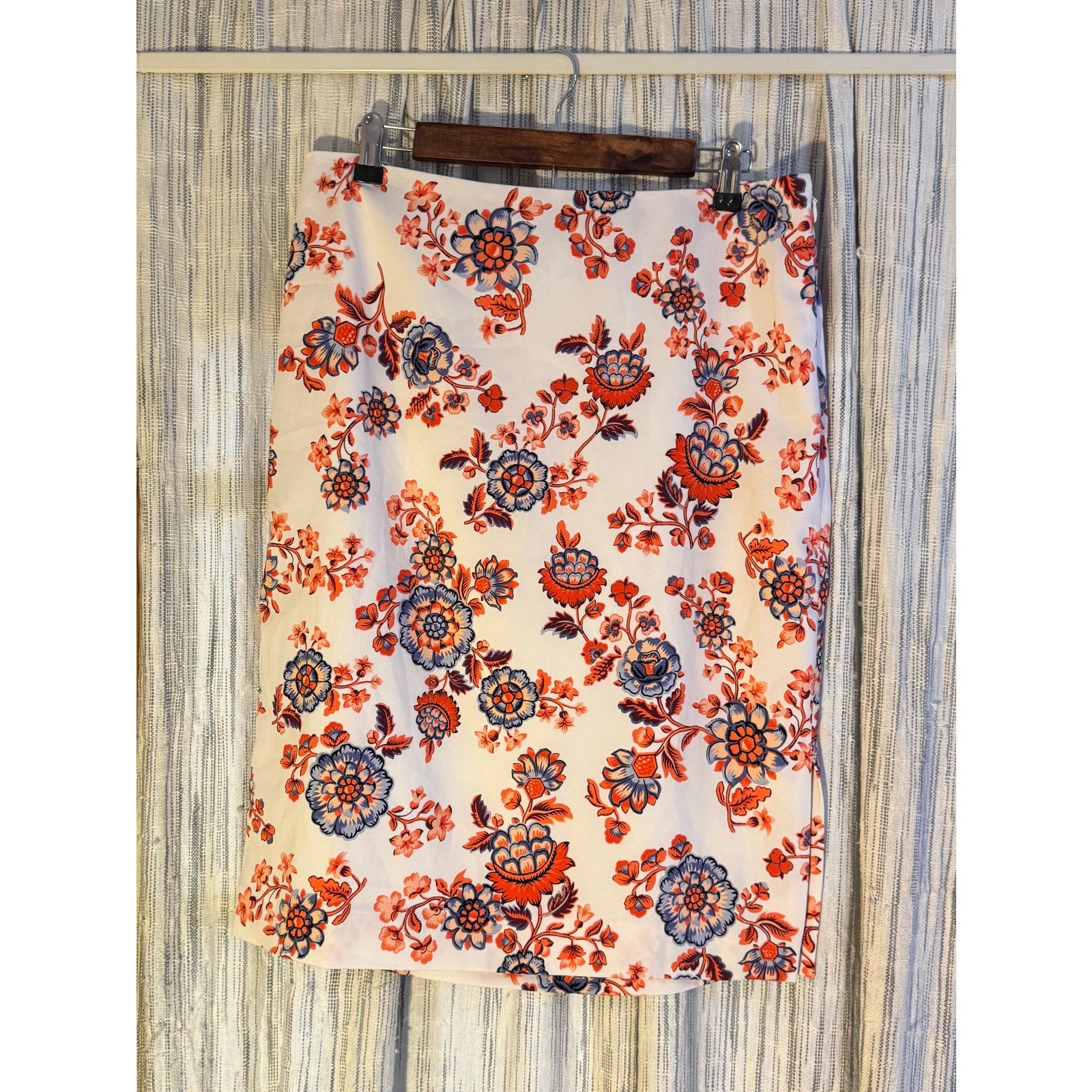 Spring Floral Ann Taylor Pencil Skirt