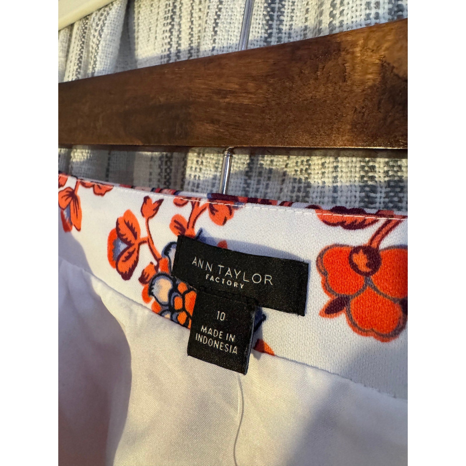 Spring Floral Ann Taylor Pencil Skirt